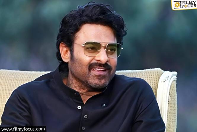Prabhas: ప్రభాస్ కొత్త లుక్ వెనుక ఇంత కథ ఉందా? Prabhas: ప్రభాస్ కొత్త లుక్ వెనుక ఇంత కథ ఉందా?