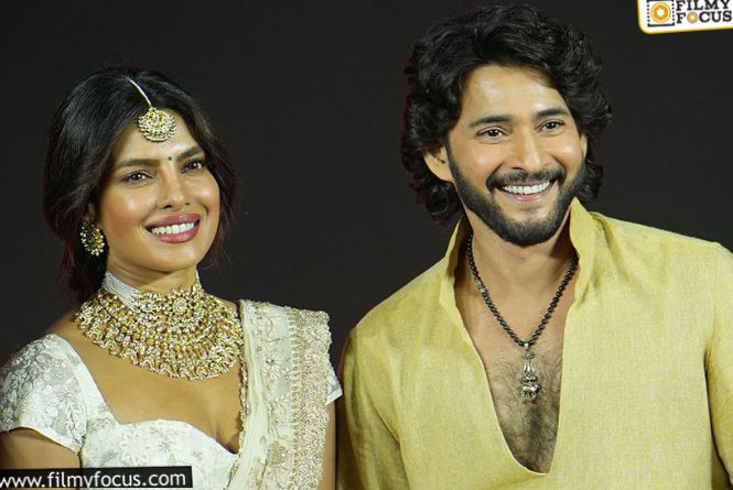 Mahesh – Priyanka: మహేష్‌ ‘బ్లఫ్‌’ రివ్యూ ఇస్తే.. ప్రియాంక లీక్‌ ఇచ్చింది.. రాజమౌళి మరేం చేస్తారో?