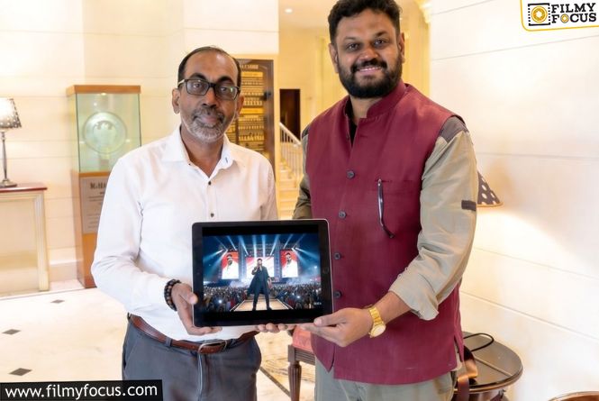 “కింగ్ బుద్ధ – వుయ్ వాంట్ వరల్డ్ పీస్” చిత్ర టైటిల్ సాంగ్ లాంచ్ చేసిన శ్రీలంక బుద్ధిజం రిలీజియన్స్ కేంద్ర శాఖ మంత్రి  డాక్టర్ శ్రీ సునీల్ సేనేవి